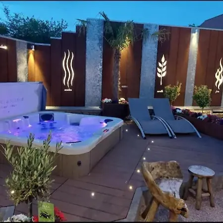 Апартаменты La Renaissance - Deux De Standing Herve