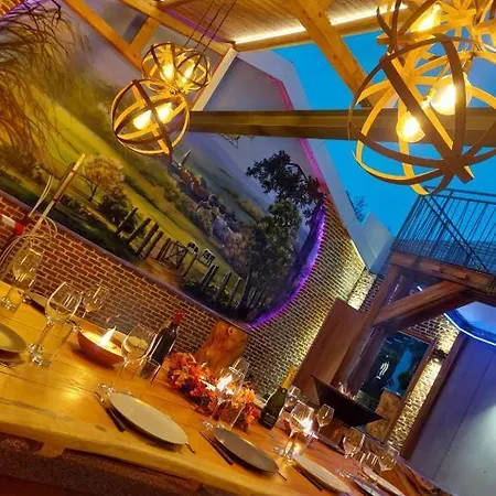 La Renaissance - Deux De Standing Herve