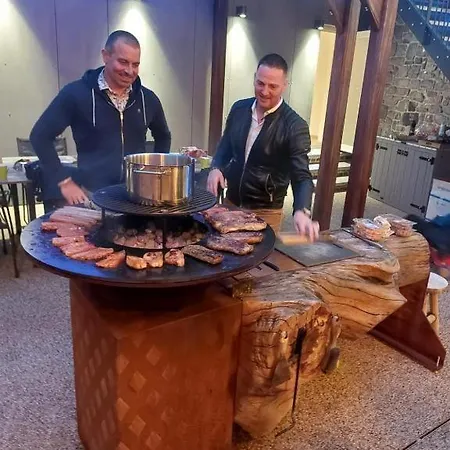 La Renaissance - Deux De Standing Herve