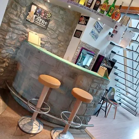 La Renaissance - Deux De Standing Herve