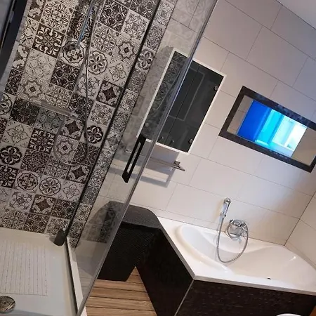 La Renaissance - Deux De Standing