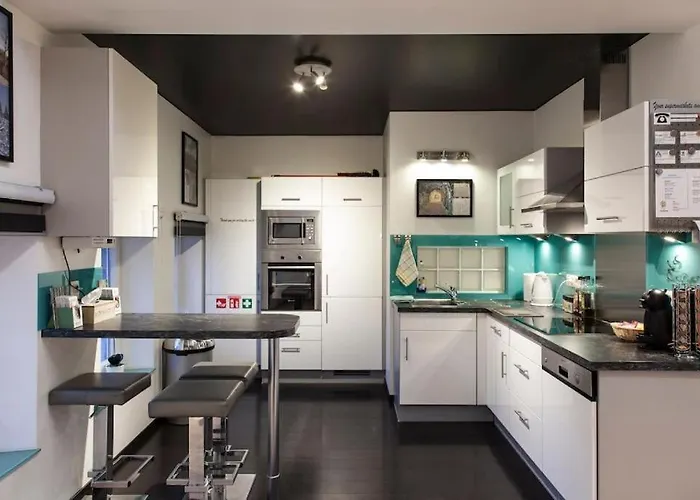 La Renaissance - Deux De Standing Herve